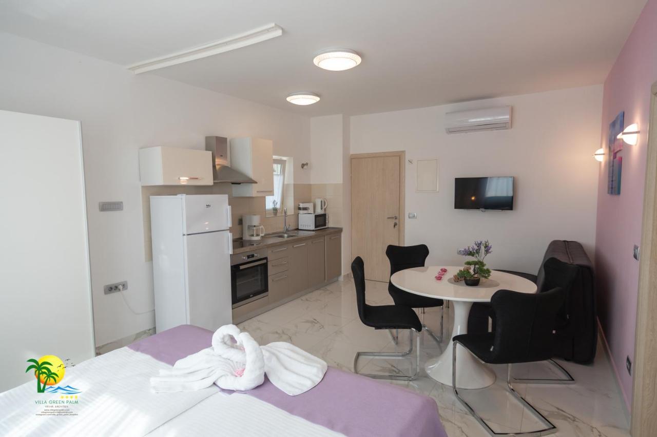 Villa Green Palm Врсар Екстер'єр фото